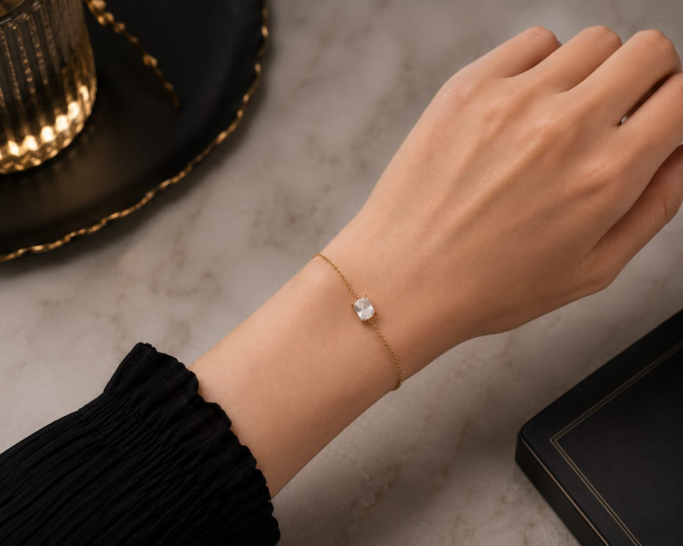 Minimal bracelet