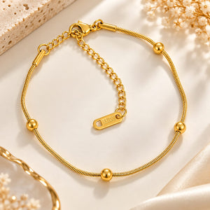 Minimal bead bracelet