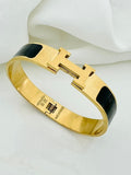 H hand cuff Black